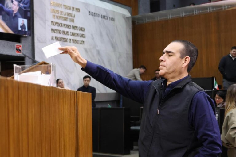 HERIBERTO TREVIÑO, COORDINADOR DEL GLPRI